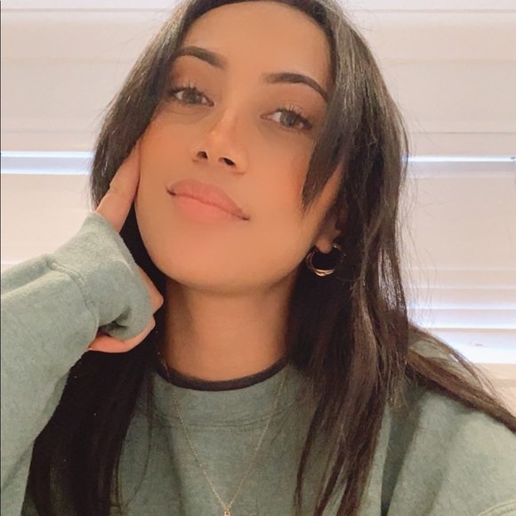 Meet your Posher, Zeranya - Picture 1 of 1